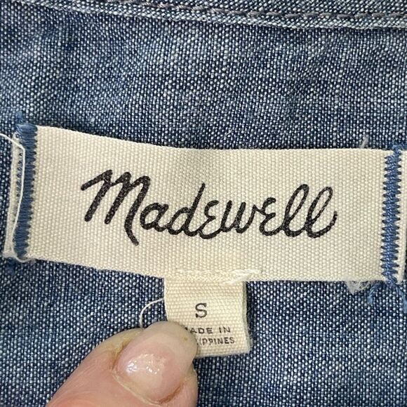 Madewell Chambray Denim Ruffled Yoke Top‎ - Picture 9 of 11